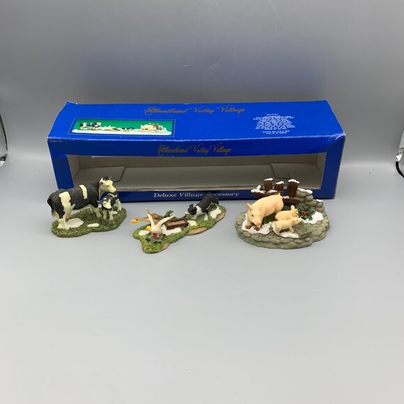 Heartland Valley Christmas Village Set of 3 Hand-Painted Farm Animals - Picture 2 of 11
